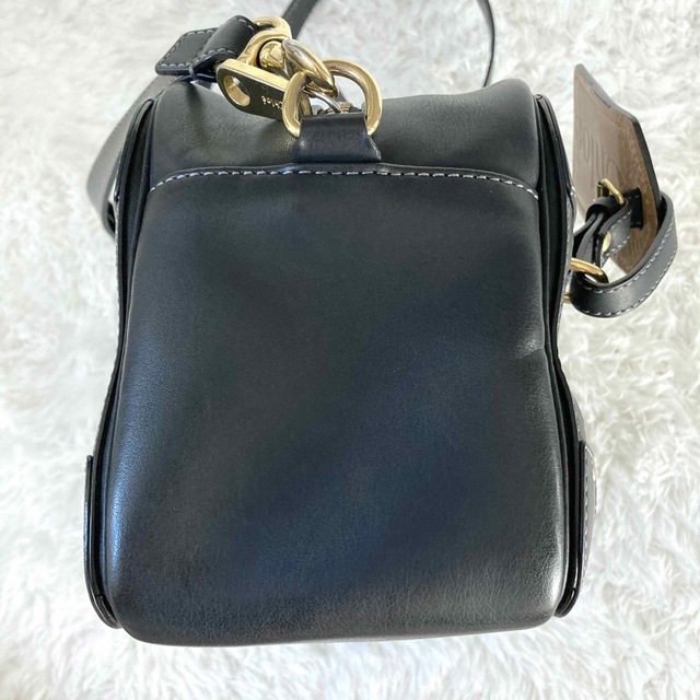 Chloe - クロエ エデン 黒 ショルダーバッグ 型押ロゴパスケース
