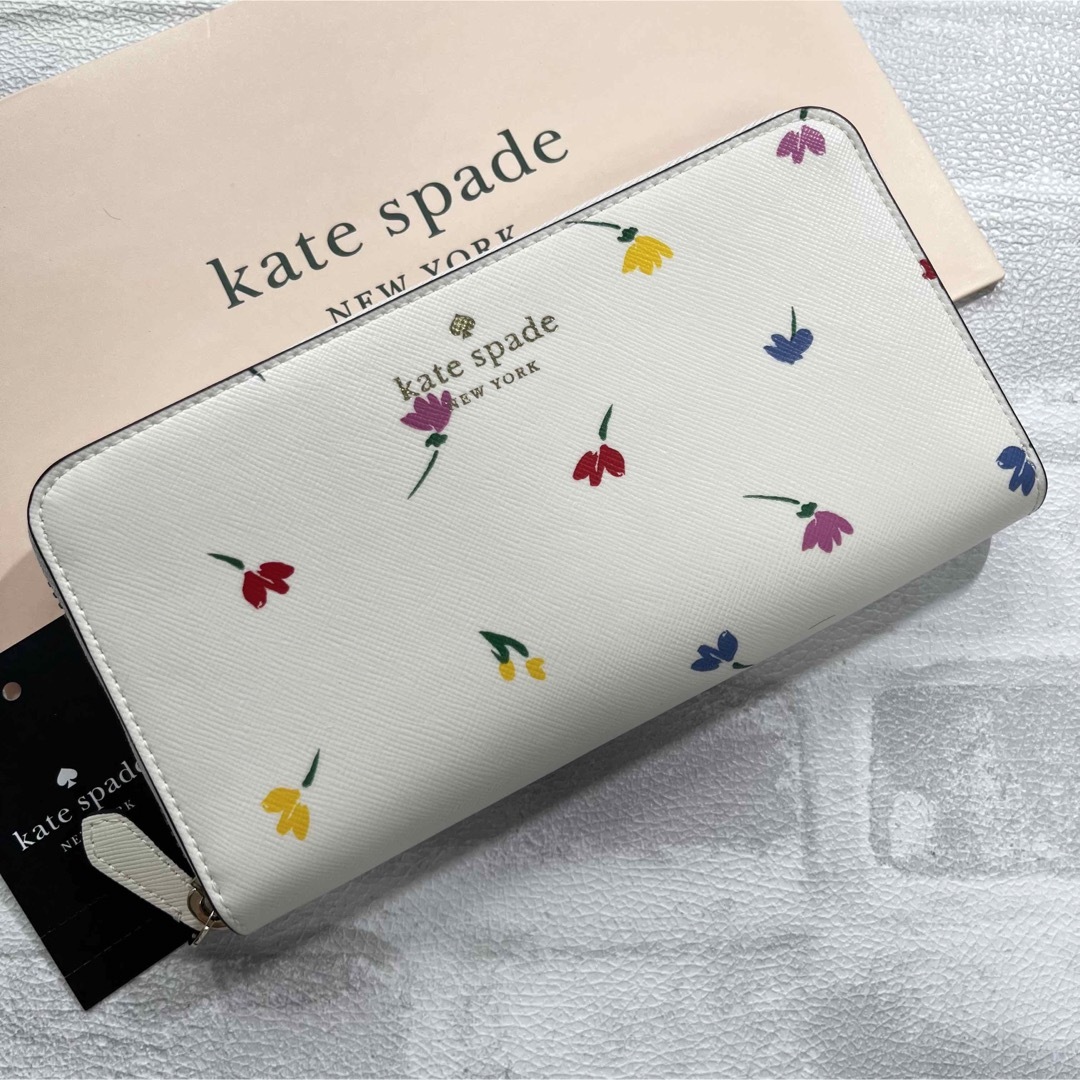 ファスナー内部様式正規品 新品♡ケイトスペード KATE SPADE ♡可愛い チェック 長財布