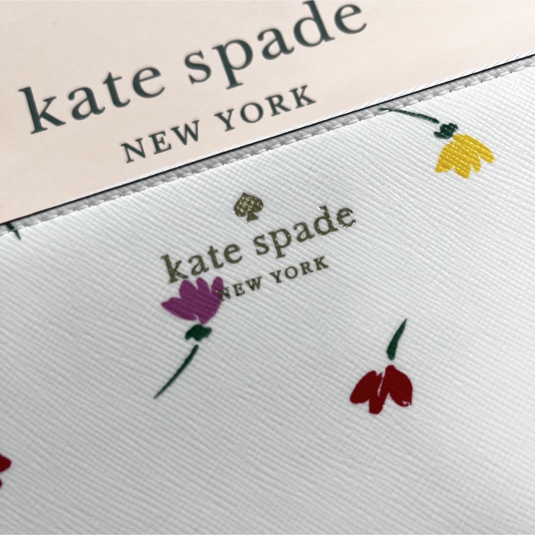 ファスナー内部様式正規品 新品♡ケイトスペード KATE SPADE ♡可愛い チェック 長財布