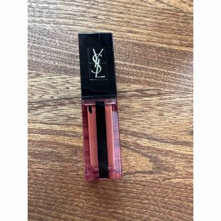 イヴサンローランボーテ(Yves Saint Laurent Beaute)のルージュピュールクチュールヴェルニ　610(口紅)