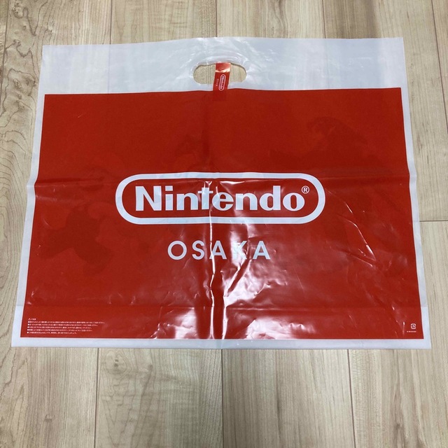 任天堂(ニンテンドウ)のNintendo OSAKA 買い物袋とその他特典 エンタメ/ホビーのおもちゃ/ぬいぐるみ(キャラクターグッズ)の商品写真