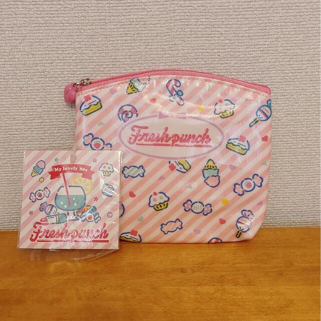 サンリオ - サンリオ フレッシュパンチ ティッシュポーチの通販 サンリオ - サンリオ フレッシュパンチ ティッシュポーチの通販