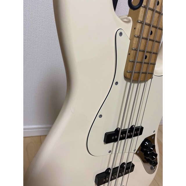 Fender(フェンダー)のFENDER MEX ジャズベース 楽器のベース(エレキベース)の商品写真