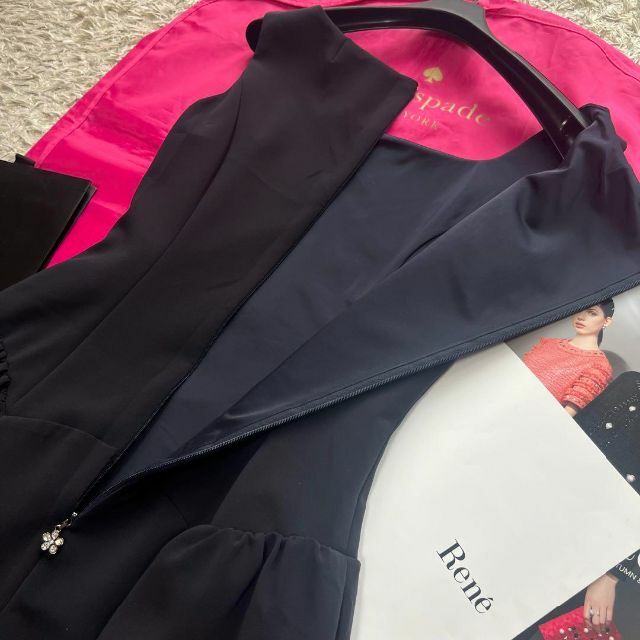 美品】Rene フレアワンピース ネイビー 34 膝丈 ノースリーブ チャーム