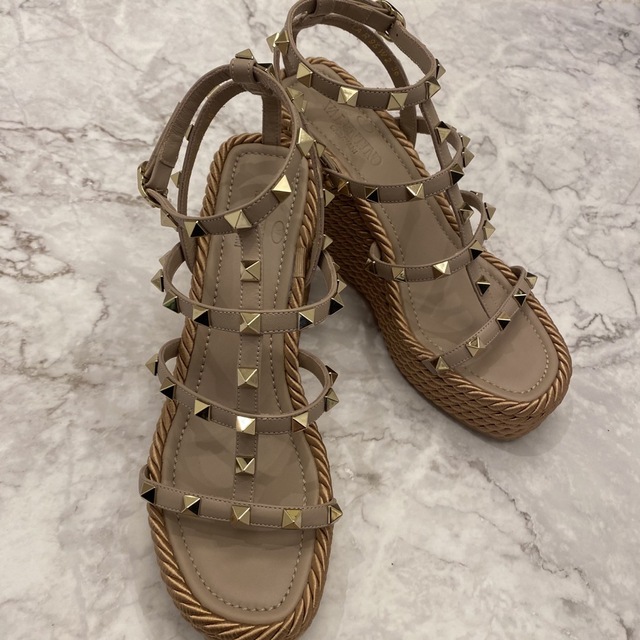 値下げ【新品】VALENTINO/バレンティノ/ロックスタッズ ウェッジサンダル