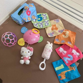 mikihouse - 美品！赤ちゃん ベビー用品 おもちゃ 知育玩具 4点セット