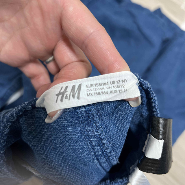 H&M(エイチアンドエム)のショートパンツ キッズ/ベビー/マタニティのキッズ服男の子用(90cm~)(パンツ/スパッツ)の商品写真