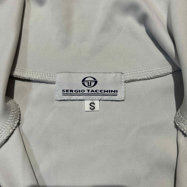 Sergio Tacchini(セルジオタッキーニ)のセルジオタッキーニ　レディースウェア　Sサイズ スポーツ/アウトドアのテニス(ウェア)の商品写真