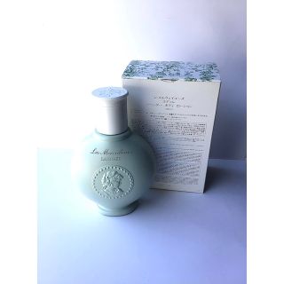 レメルヴェイユーズラデュレ(Les Merveilleuses LADUREE)の新品未使用レ・メルヴェイユーズラデュレ　ラベンダーボディローション　190ml(ボディローション/ミルク)