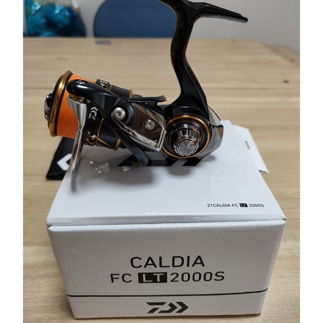 DAIWA(ダイワ)の【Loil様専用】21カルディア　FC LT 2000S スポーツ/アウトドアのフィッシング(リール)の商品写真