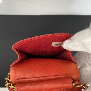 CHANEL - 極美品 シャネル キャビアスキン チェーンショルダーバッグ