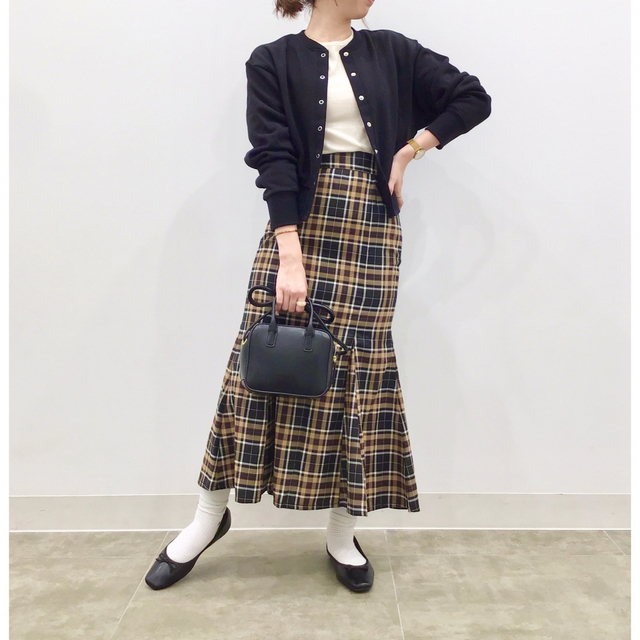 GU(ジーユー)のチェックマーメイドロングスカート レディースのスカート(ロングスカート)の商品写真