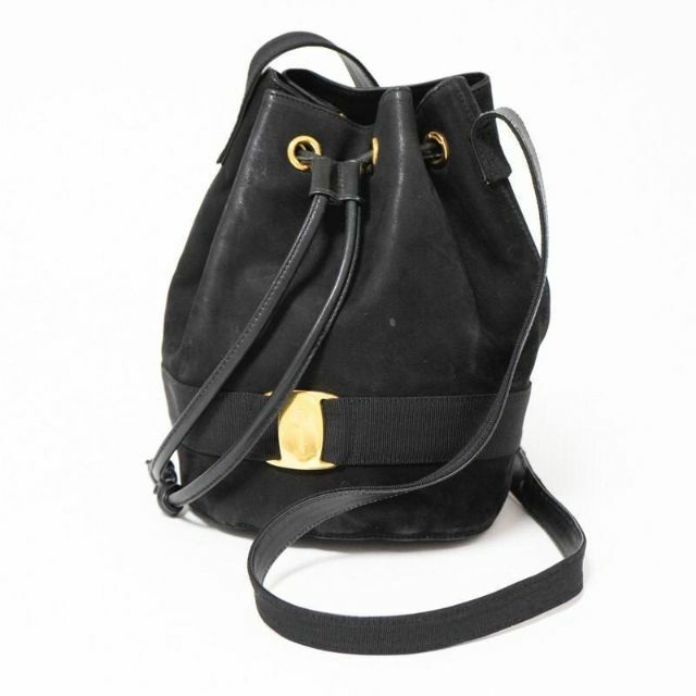 Salvatore Ferragamo - フェラガモ ヴァラ 巾着 ショルダーバッグ 金具