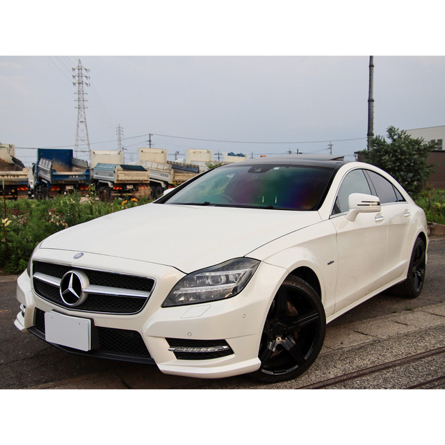 ベンツ　CLS350AMGスポーツパッケージカスタム　19AW ブラックルーフ☆ 自動車/バイクの自動車(車体)の商品写真