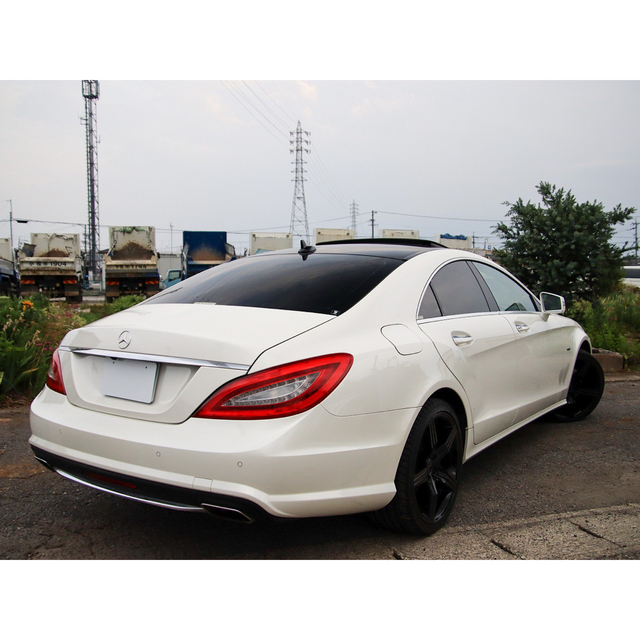 ベンツ　CLS350AMGスポーツパッケージカスタム　19AW ブラックルーフ☆ 自動車/バイクの自動車(車体)の商品写真