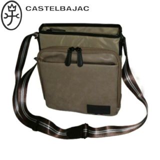 カステルバジャック(CASTELBAJAC)のカステルバジャック コロ3 B5ショルダーバッグ 055133 ベージュ(ショルダーバッグ)