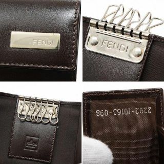 フェンディ　FENDI キーケース　本革　レザー