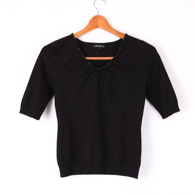 23区 半袖Tシャツ ニットシャツ Vネック ビジュー トップス シンプル レディース 38サイズ ブラック 23ku
