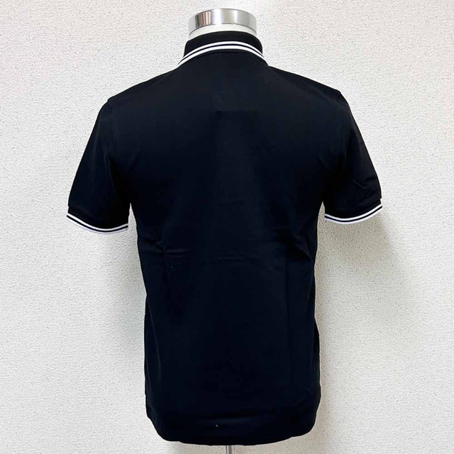 FRED PERRY - 新品 FRED PERRY フレッドペリー 半袖ポロシャツ ブラック Mサイズの通販 by ゆうくん⭐️プロフ必読