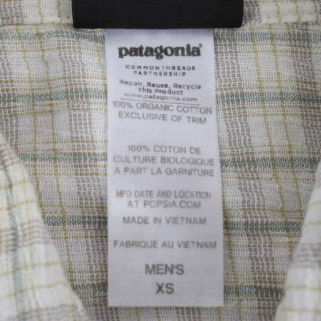 patagonia(パタゴニア)のパタゴニア 半袖シャツ チェック柄 胸ポケット オーガニックコットン アウトドア トップス メンズ XSサイズ ベージュ patagonia メンズのトップス(シャツ)の商品写真