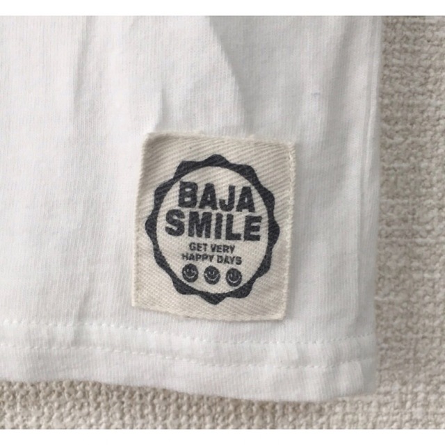 BAJA SMILE(バハスマイル)のバハスマイル Tシャツ　110cm Bajasmile レトロ　タイニィタイト キッズ/ベビー/マタニティのキッズ服男の子用(90cm~)(Tシャツ/カットソー)の商品写真