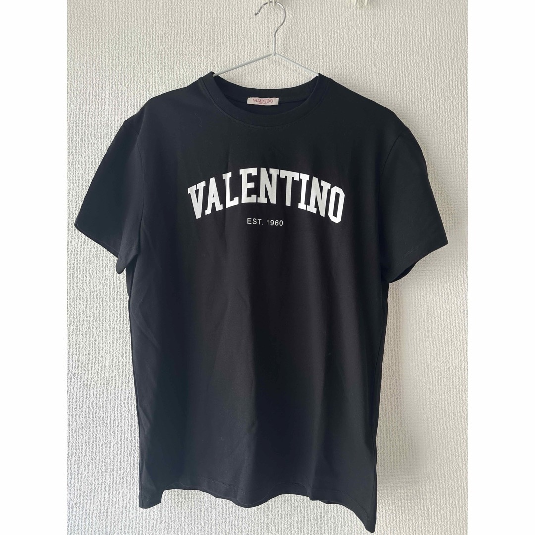 VALENTINO(ヴァレンティノ)の新品未使用 bts着用 suga ユンギ バレンティノ Tシャツ S ブラック メンズのトップス(Tシャツ/カットソー(半袖/袖なし))の商品写真