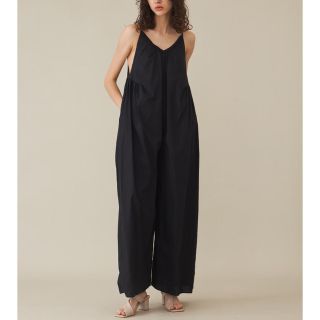 イロット(IIROT)のIIROT イロット Cotton cloth all in one ブラック(オールインワン)