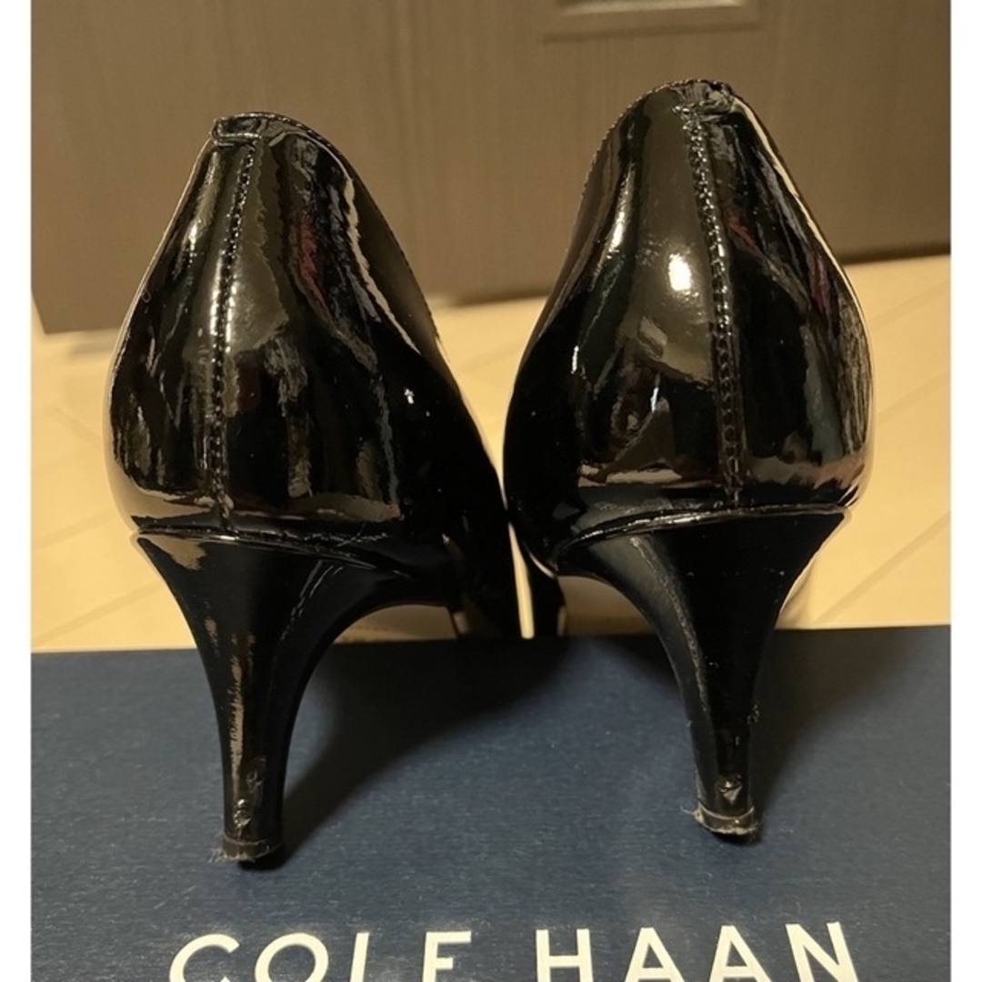 Cole Haan(コールハーン)のコールハーンエナメルパンプス レディースの靴/シューズ(ハイヒール/パンプス)の商品写真