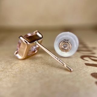 おしゃれ 天然 モルガナイト ピアス 計0.90ct K18 ピンクゴールド