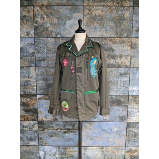 ミリタリー(MILITARY)のMILITARYジャケット リメイクジャケットワッペン刺繍 love etc p(ミリタリージャケット)