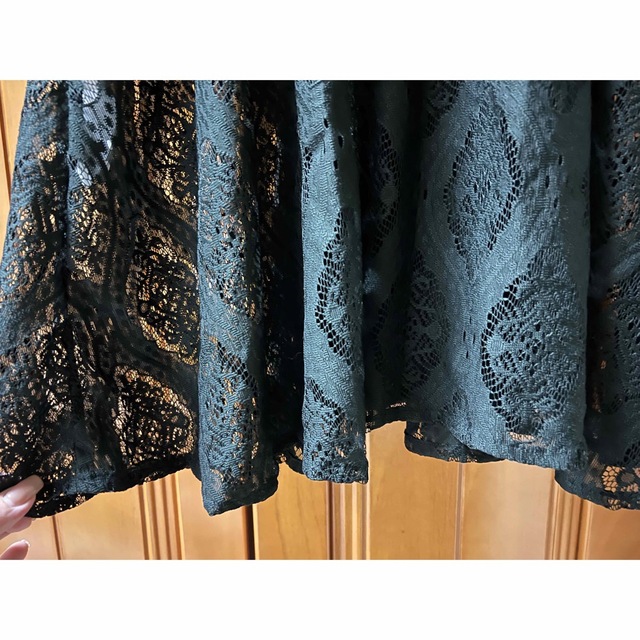 Ameri VINTAGE(アメリヴィンテージ)のAmeri LACE SHIRRING DRESS レディースのワンピース(ロングワンピース/マキシワンピース)の商品写真