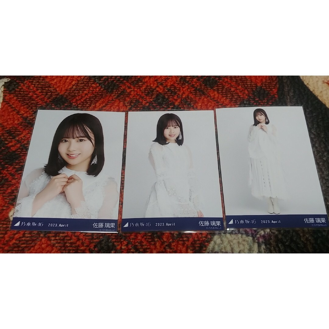 乃木坂46　スペシャル衣装36　佐藤璃果 エンタメ/ホビーのタレントグッズ(アイドルグッズ)の商品写真