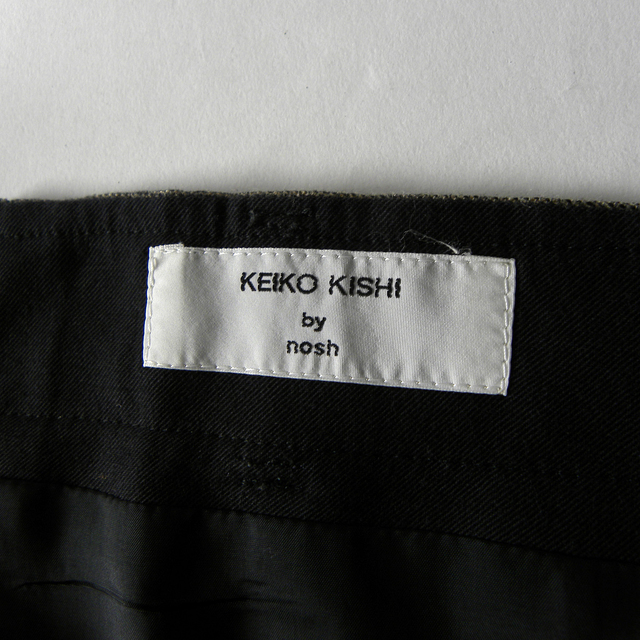 NOSH(ノッシ)のケイコキシバイノッシュ ムラ染めリネンタイトスカート ブラウン 日本製 レディースのスカート(ひざ丈スカート)の商品写真
