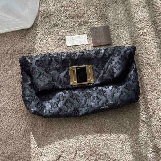 ルイヴィトン(LOUIS VUITTON)の超美品　VUITTON クラッチバッグ　black(クラッチバッグ)