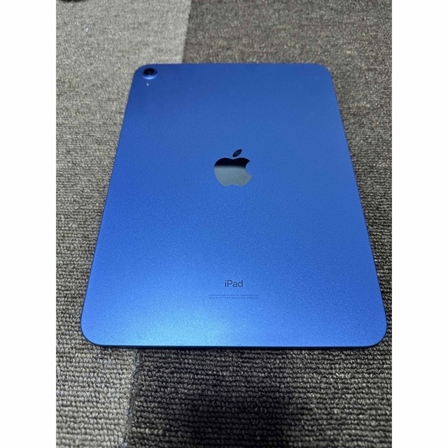 Apple(アップル)のiPad第10世代      10.9インチ    64GB   無印 スマホ/家電/カメラのPC/タブレット(タブレット)の商品写真