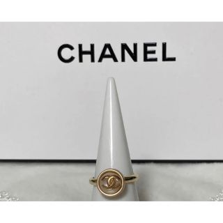 シャネル(CHANEL)の【お値下げ中❤️】♡CHANELヴィンテージボタンリング　11号♡(リング(指輪))