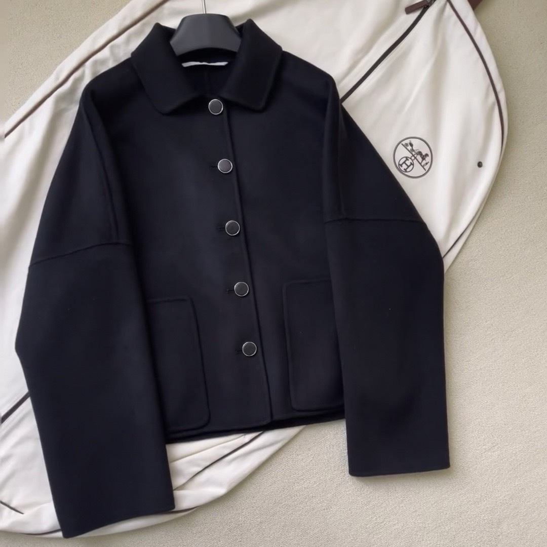HERMES - 【新品未使用】エルメス 2023秋冬 カシミヤ ショート HERMES - 【新品未使用】エルメス 2023秋冬 カシミヤ ショート