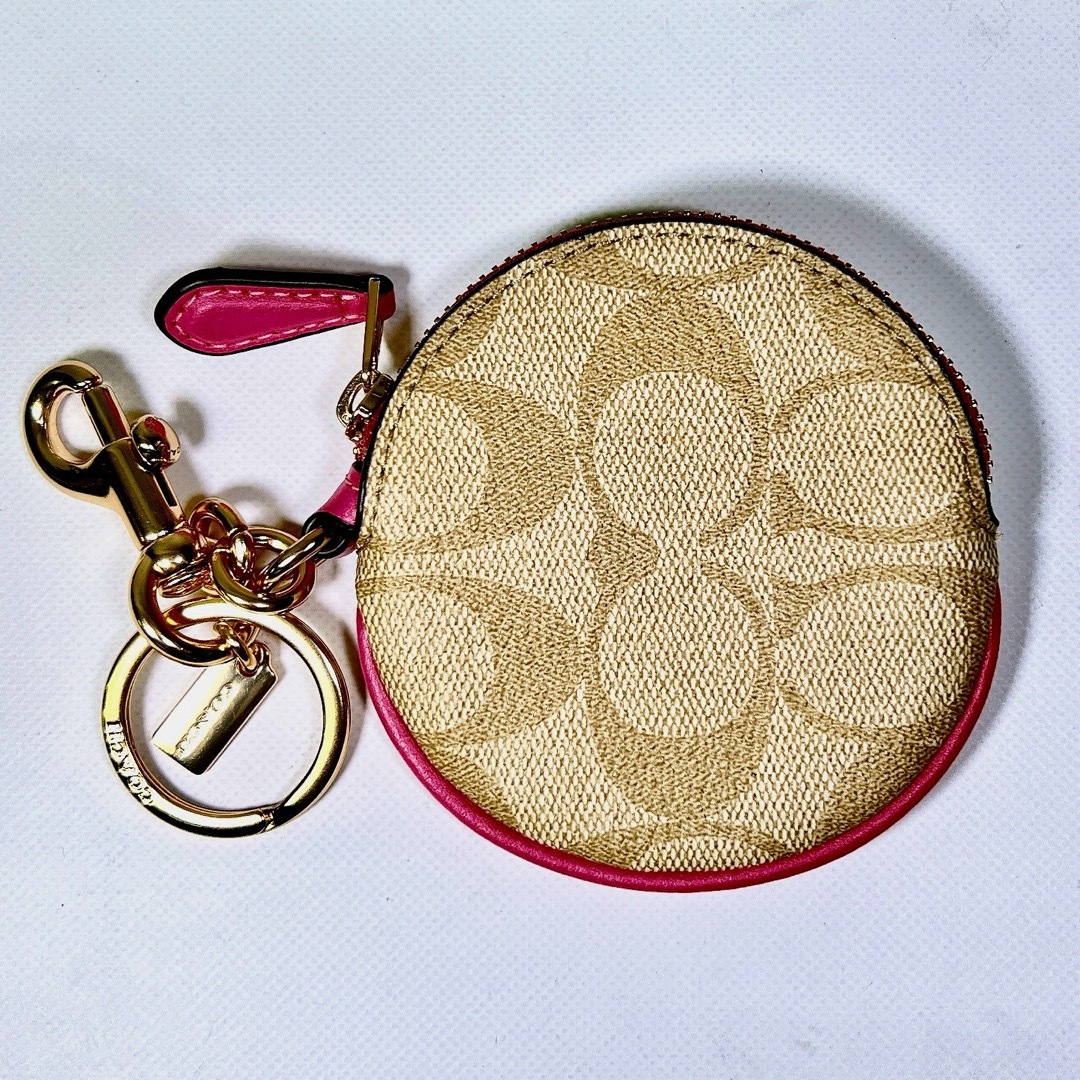 【新品未使用】coach コーチ サーキュラー コインケース バッグチャーム | フリマアプリ ラクマ