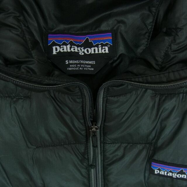 patagonia(パタゴニア)のpatagonia パタゴニア 19AW 84030 MICRO PUFF HOODIE マイクロ パフ フーディ ジャケット グリーン系 S【中古】 メンズのジャケット/アウター(その他)の商品写真