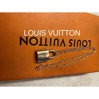 ルイヴィトン(LOUIS VUITTON)のルイヴィトン　パドロック　南京錠　　ネックレス　ネックレス新品　ポリッシュ済み(ネックレス)