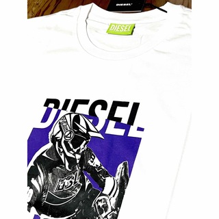 ディーゼル(DIESEL)のDIESEL  新品未使用　XXLサイズ　Tシャツ　カットソー　白　ディーゼル(Tシャツ/カットソー(半袖/袖なし))