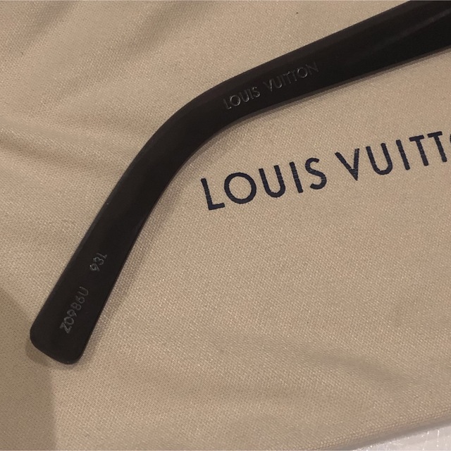 LOUIS VUITTON(ルイヴィトン)のルイヴィトン × シュプリーム　　 モノグラム  サングラス　美品 メンズのファッション小物(サングラス/メガネ)の商品写真
