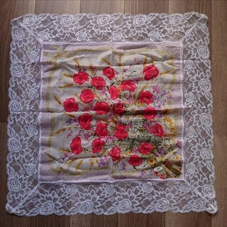 テーブルクロス スカーフ 大型ハンカチ 花柄 赤色 レッド かわいい 新品(バンダナ/スカーフ)