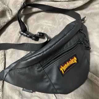 THRASHER バッグ(ボディーバッグ)