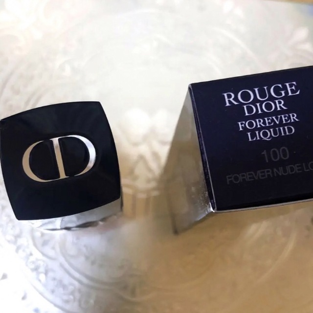 Dior(ディオール)のDior ルージュディオールフォーエヴァーリキッド 100 期間限定価格!! コスメ/美容のベースメイク/化粧品(口紅)の商品写真