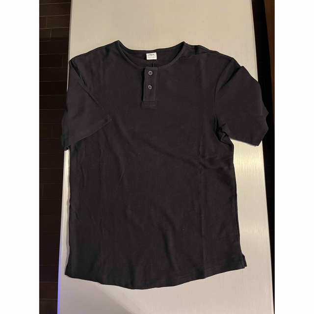 ZARA(ザラ)のZARA ヘンリーネックTシャツ メンズのトップス(Tシャツ/カットソー(半袖/袖なし))の商品写真