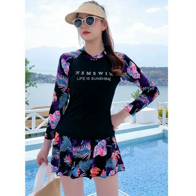 〔ラッシュガード2点セット♥️〕M ボタニカル 花 葉 体型カバー セパレート レディースの水着/浴衣(水着)の商品写真