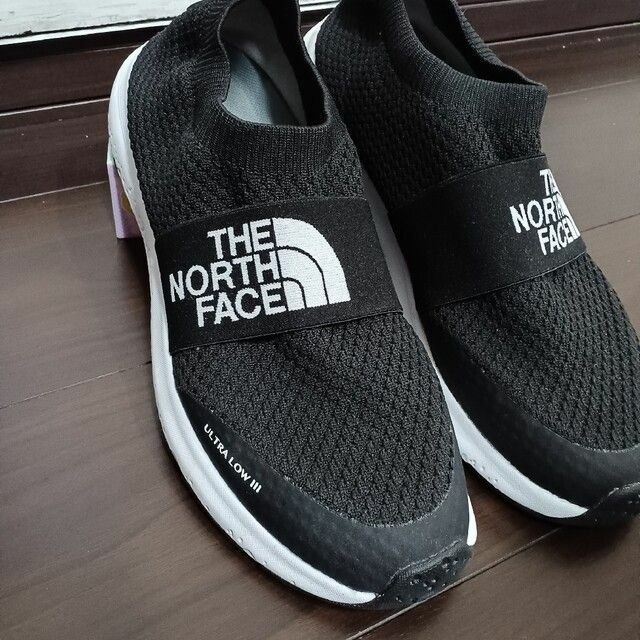 美品 THE NORTH FACE スニーカー ULTRA LOW III 28