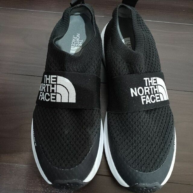 美品 THE NORTH FACE スニーカー ULTRA LOW III 28