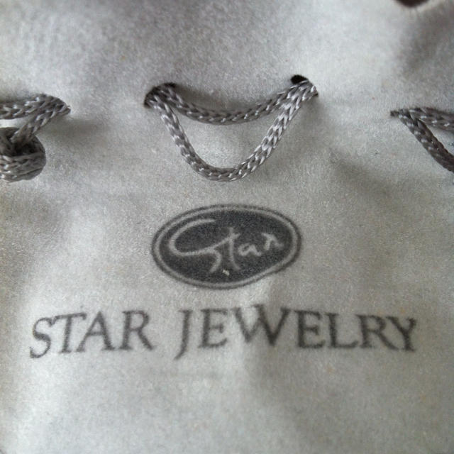 STAR JEWELRY(スタージュエリー)のSTAR JEWELRYのピアス レディースのアクセサリー(ピアス)の商品写真